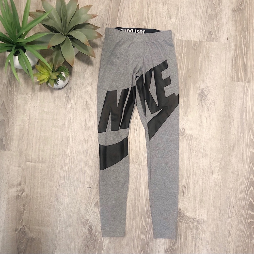 Nike leggings